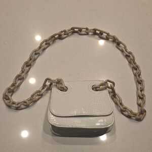 Elegant Cream Mini Bag with Chain Strap